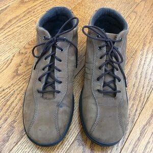 Easy Spirit Brown Leather Casual Shoes Tie Women's 7 1/2 M Bowling Style